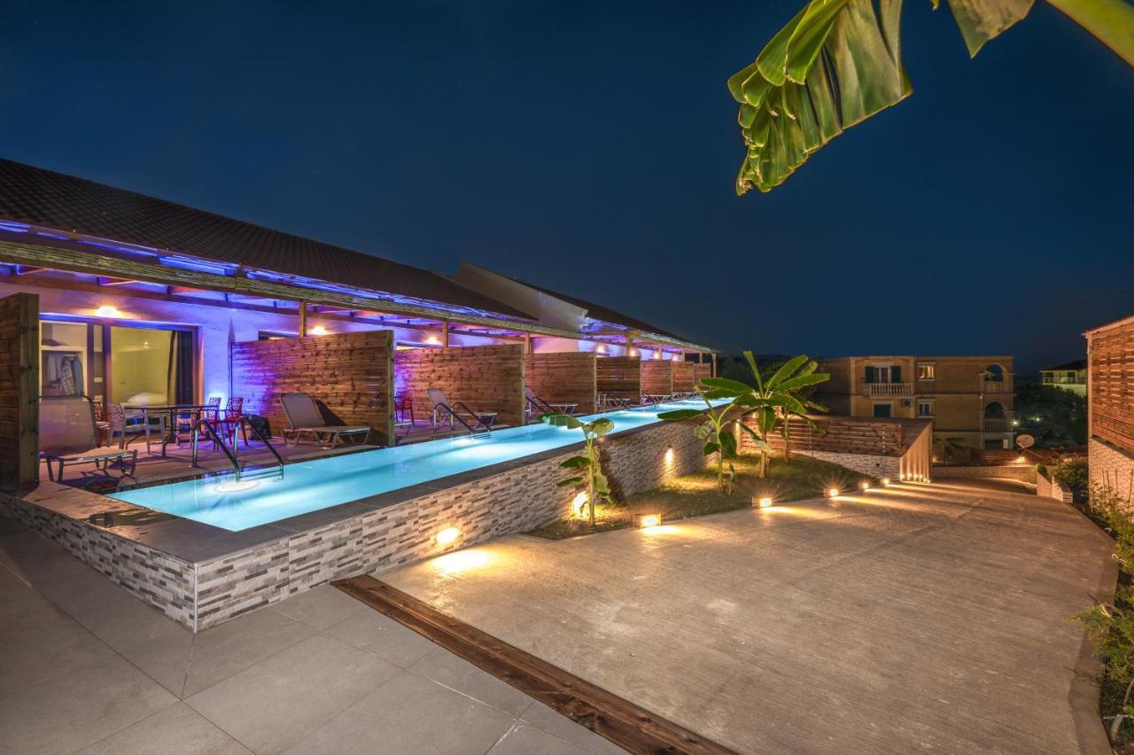 Kozanos Suites With Private Pool Amoudi Exterior foto