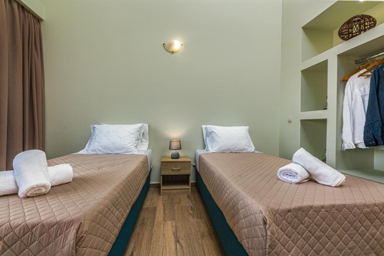Kozanos Suites With Private Pool Amoudi Exterior foto